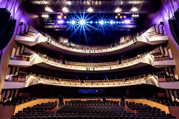 Teatro Metropolitano en el Centro de Congresos de Querétaro. Interior del Teatro Metropolitano en el Centro de Querétaro Centro de Congresos