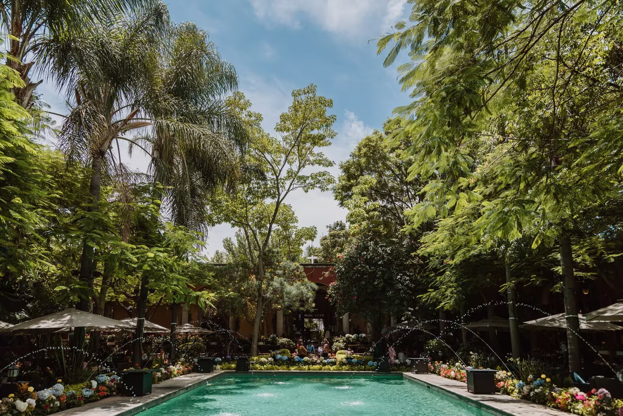 Jardín con piscina en Hacienda La Laborcilla Querétaro