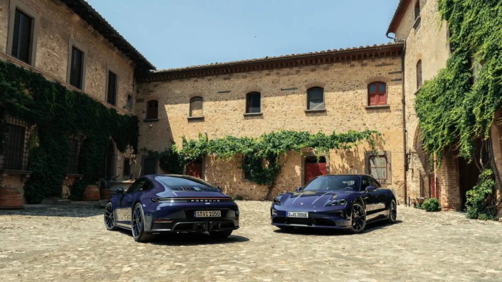 Porsche x Ferragamo edición 2025 en color Blusogno, una de solo 52 unidades en el mundo.