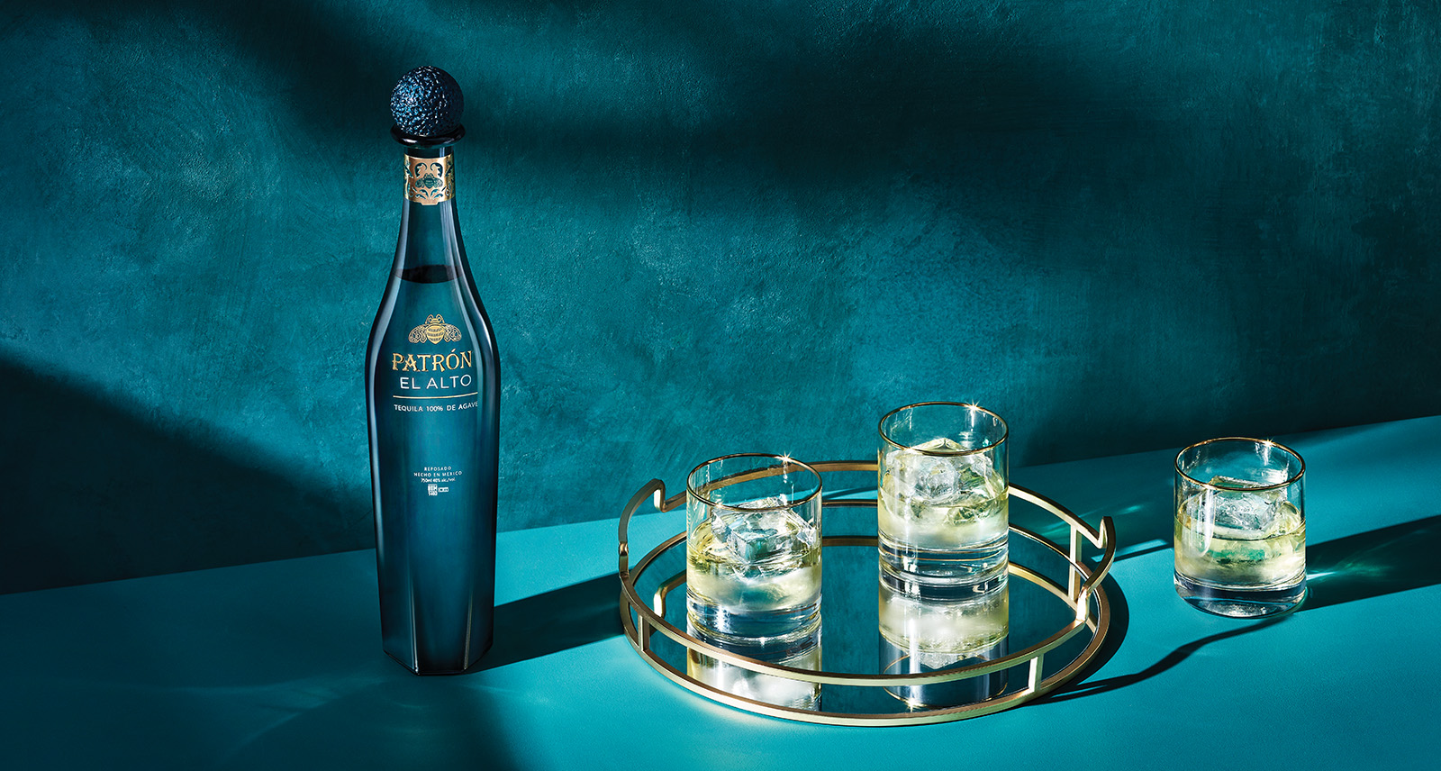 Patrón El Alto Tequila Añejo – degustación de lujo servida en vasos rocks en SUNTUO Querétaro